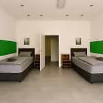 Livemore24 - 2 In 24-7 Check-in * Herten (North Rhine-Westphalia)