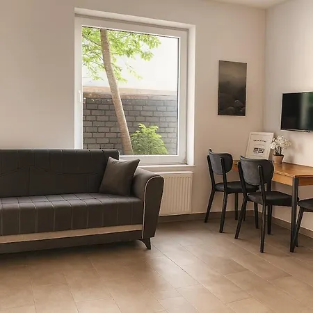 Livemore24 - 2 In Wlan - Smart-tv - 24-7 Check-in Und Kueche *