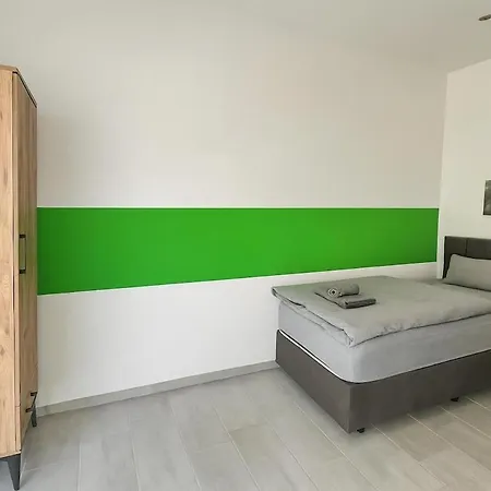 Livemore24 - 2 In Wlan - Smart-tv - 24-7 Check-in Und Kueche