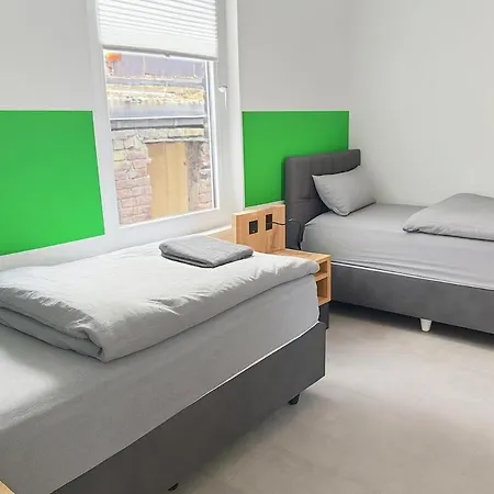 Lägenhet Livemore24 - 2 In Wlan - Smart-tv - 24-7 Check-in Und Kueche *